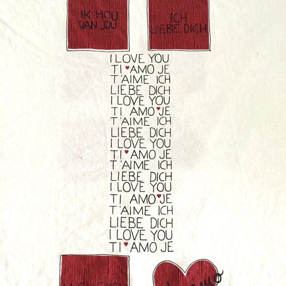 Red and white twin sheet - Picture 3 of 4